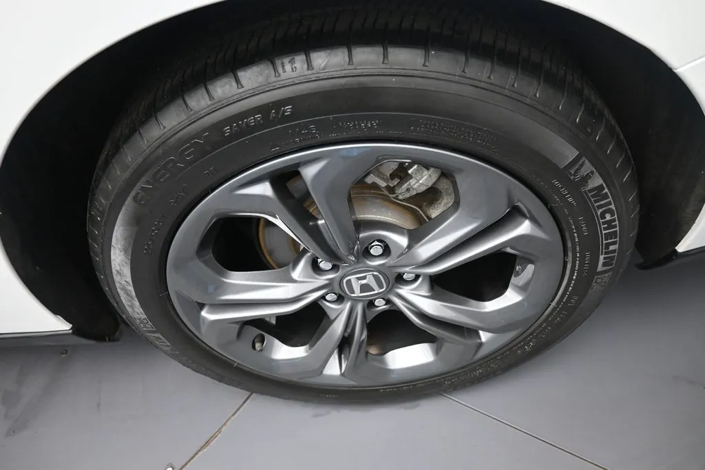 2023 Honda Accord EX - Photo 15
