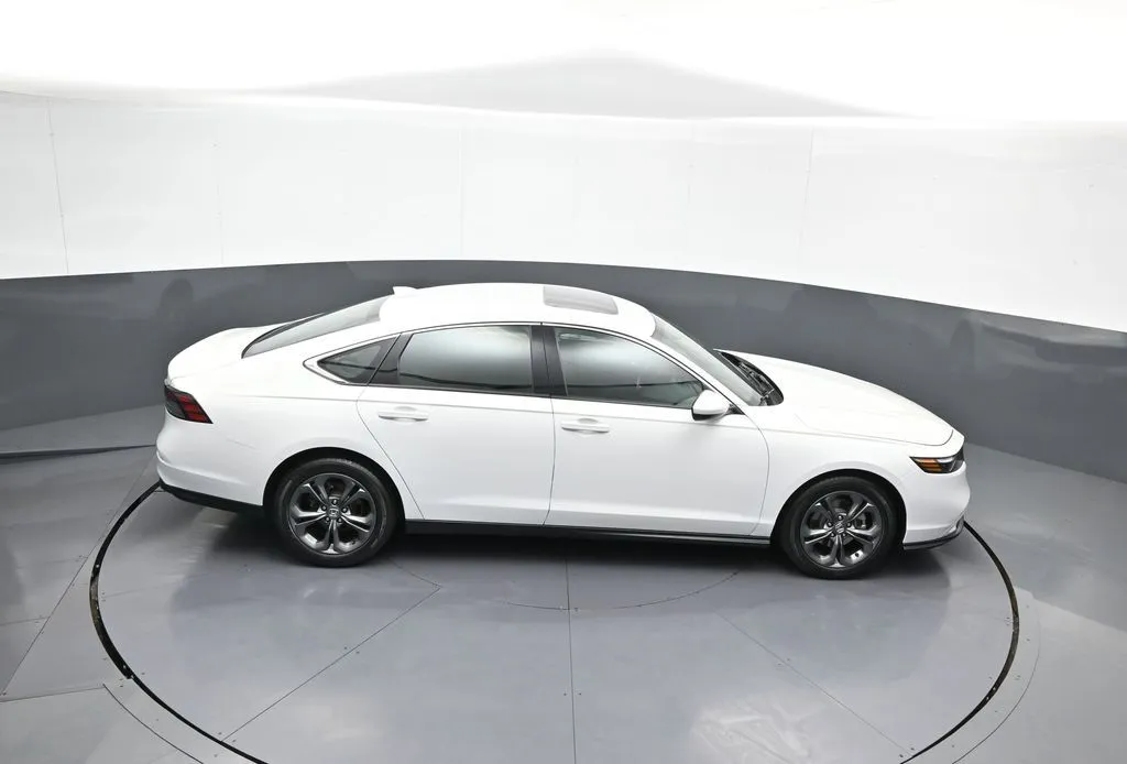 2023 Honda Accord EX - Photo 36