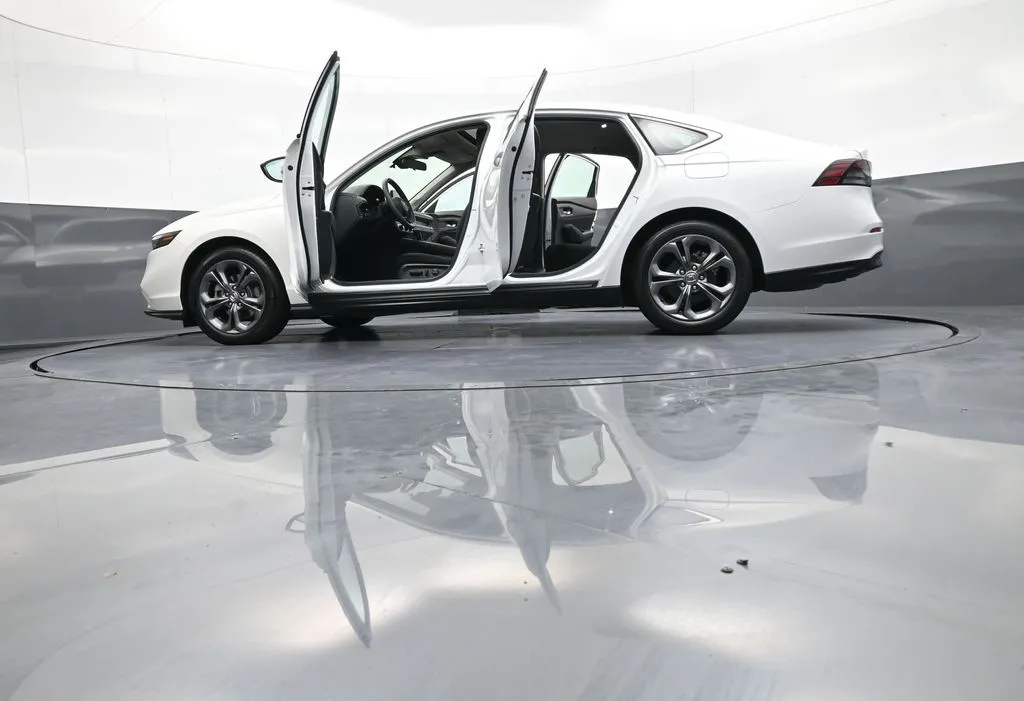 2023 Honda Accord EX - Photo 48