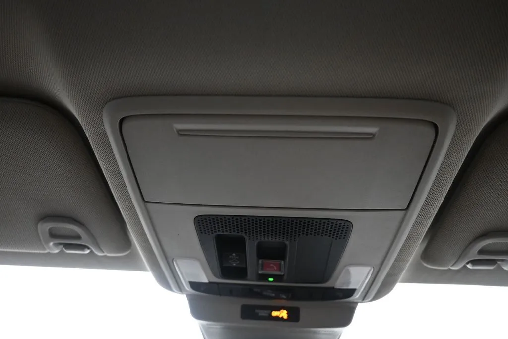 2023 Honda Accord EX - Photo 17