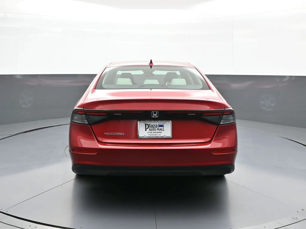 2023 Honda Accord LX - Photo 7
