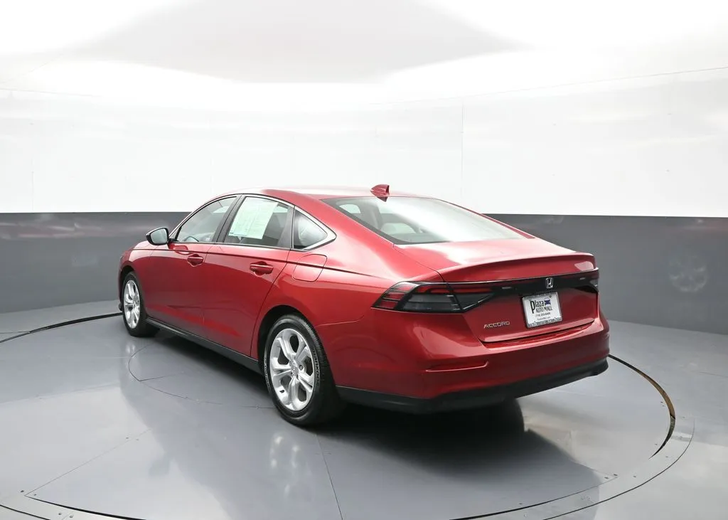 2023 Honda Accord LX - Photo 8
