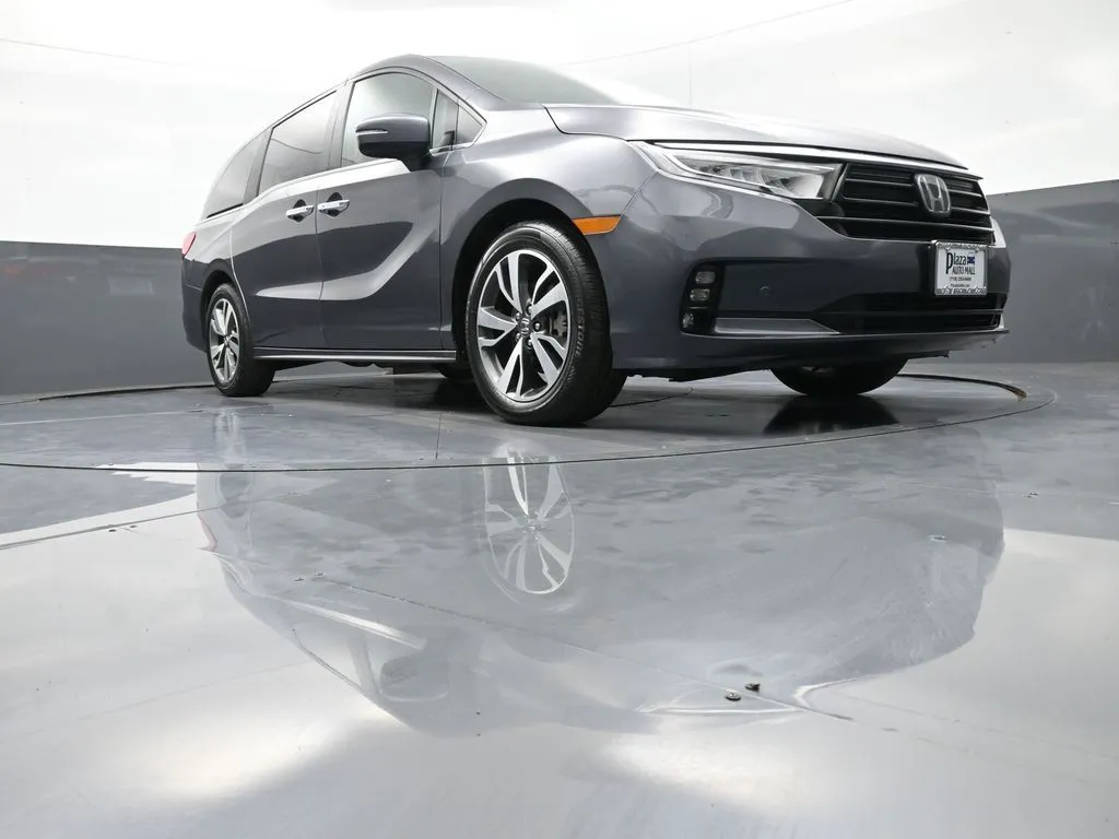 2024 Honda Odyssey Touring - Photo 30