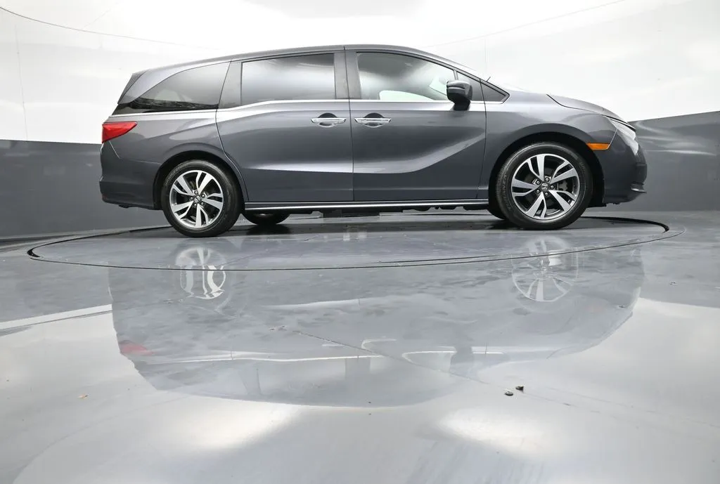 2024 Honda Odyssey Touring - Photo 31