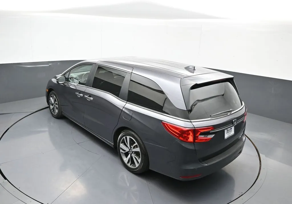 2024 Honda Odyssey Touring - Photo 42