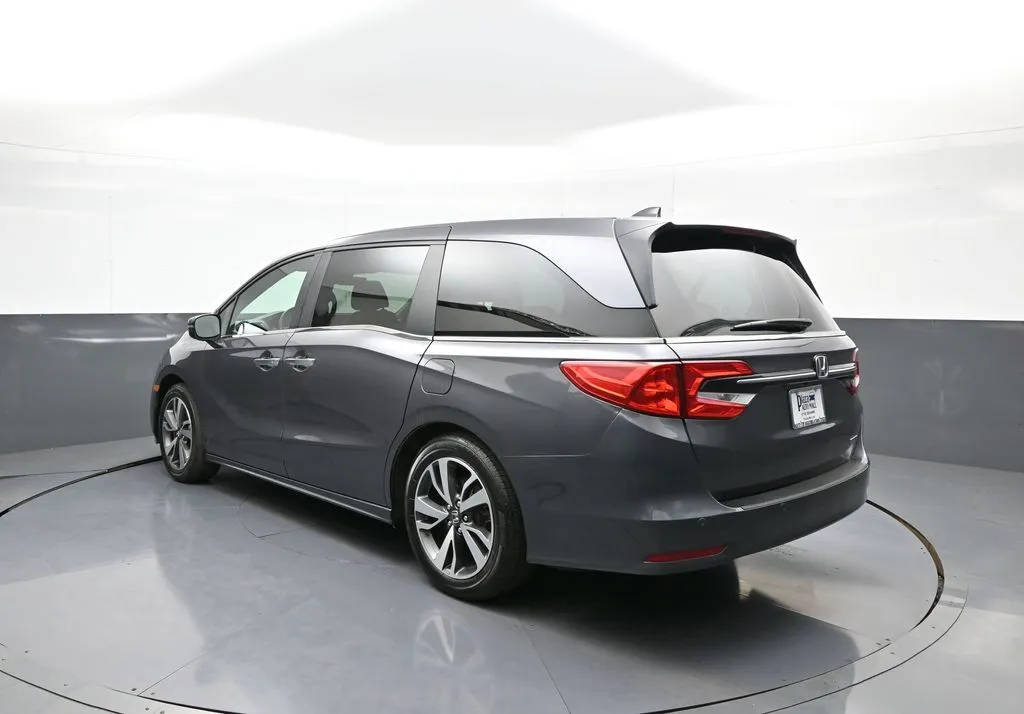 2024 Honda Odyssey Touring - Photo 8