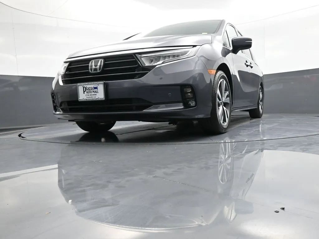 2024 Honda Odyssey Touring - Photo 28