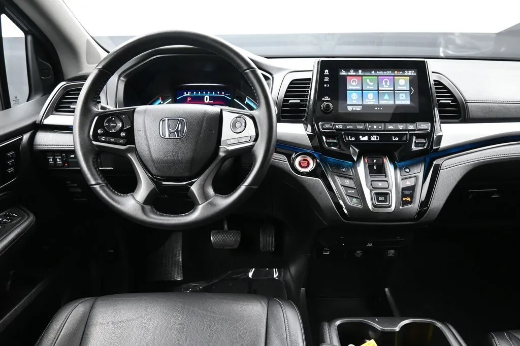 2024 Honda Odyssey Touring - Photo 20