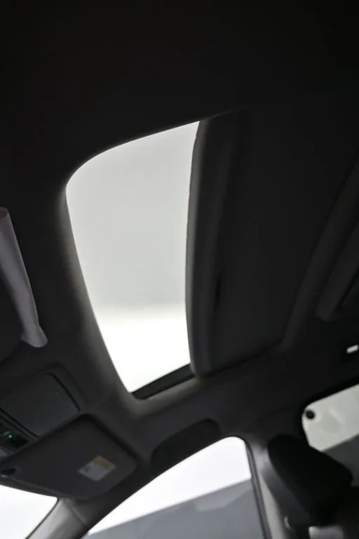 2024 Honda Odyssey Touring - Photo 18
