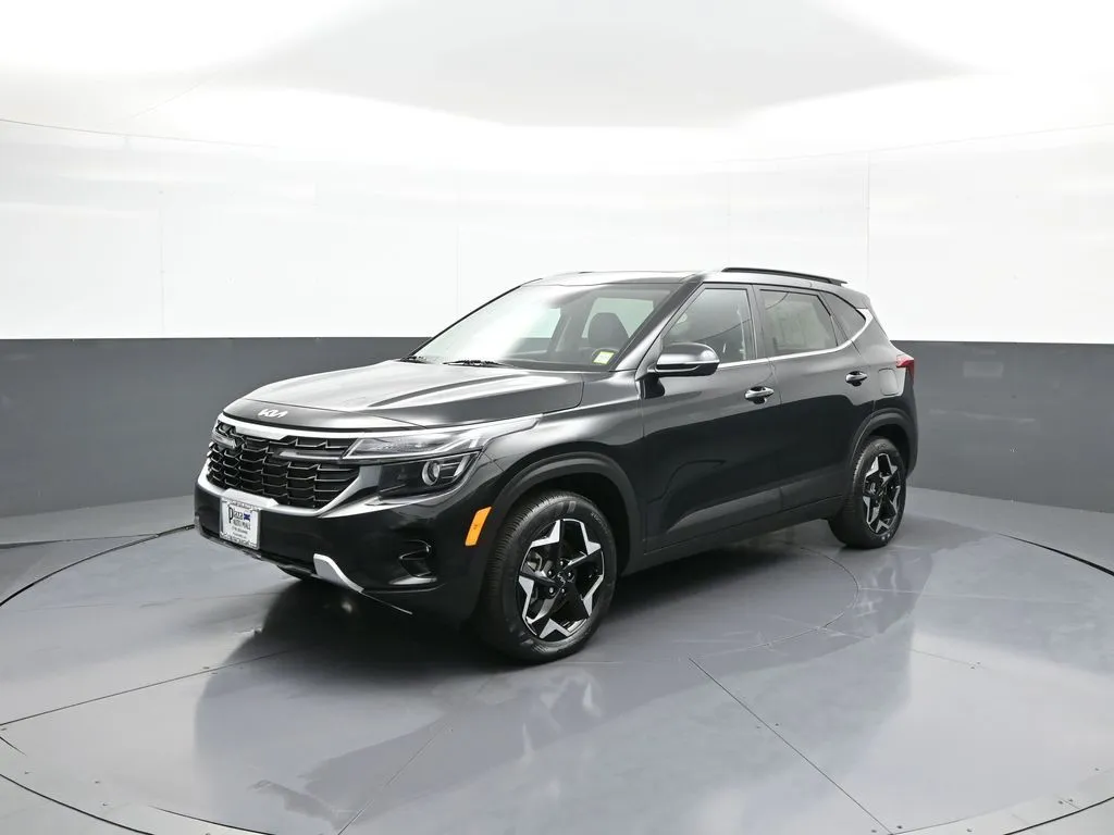 Black 2024 Kia Seltos EX for sale in Brooklyn, NY