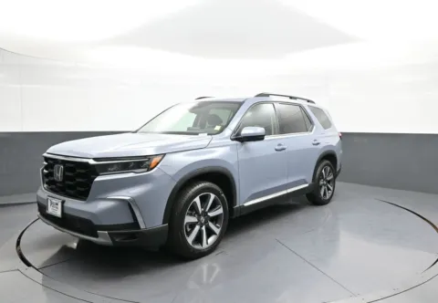 Gray 2024 Honda Pilot Elite for sale in Brooklyn, NY