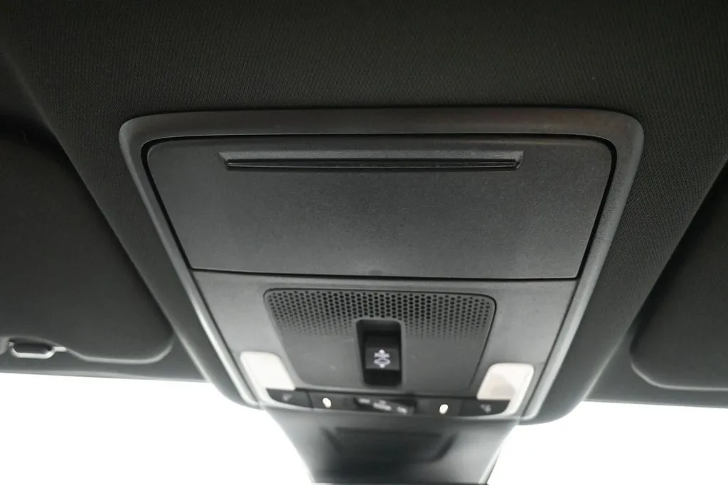 2023 Honda CR-V Sport Touring - Photo 17