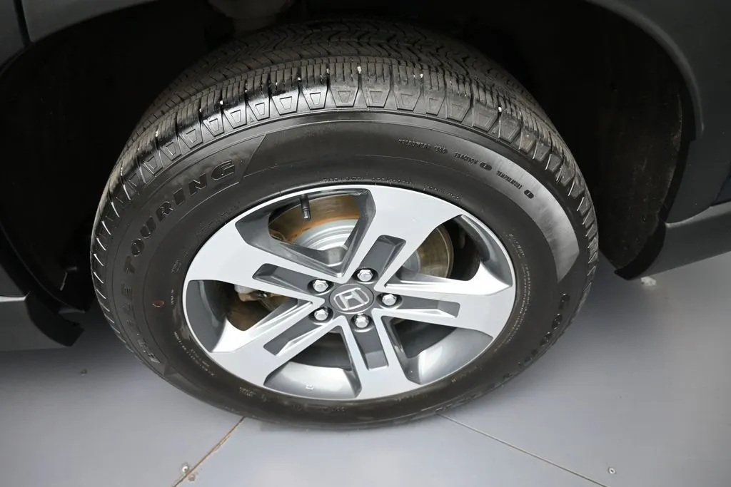 2023 Honda Pilot EX-L - Photo 15