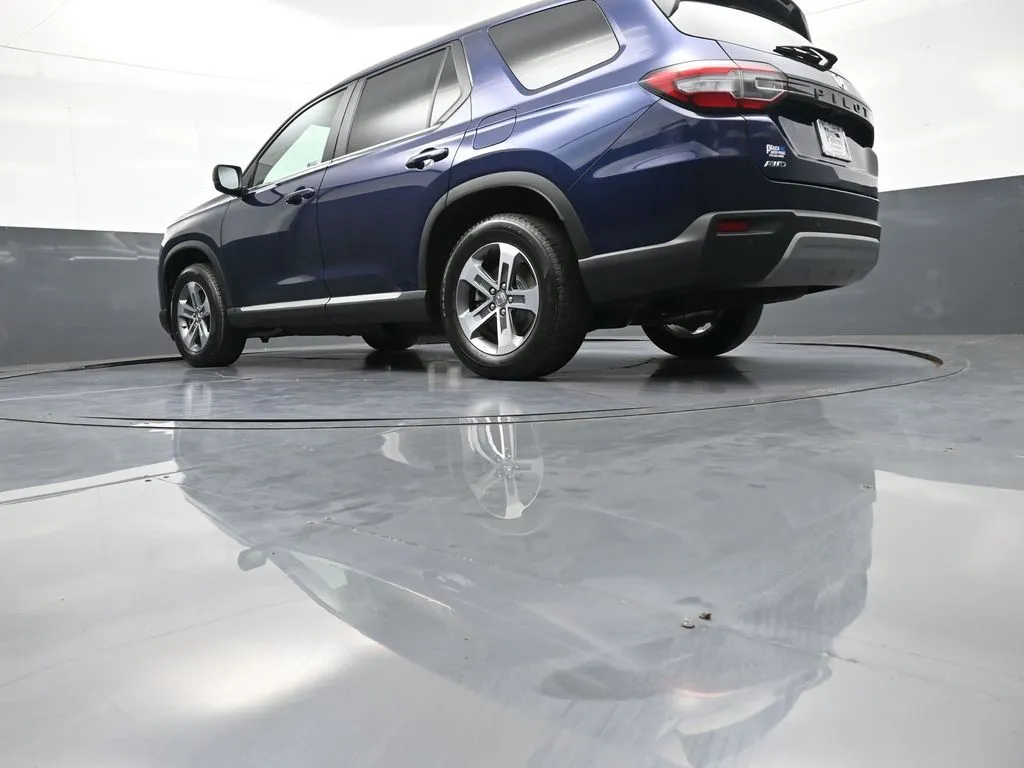2023 Honda Pilot EX-L - Photo 33