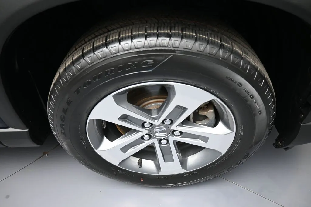 2023 Honda Pilot EX-L - Photo 13