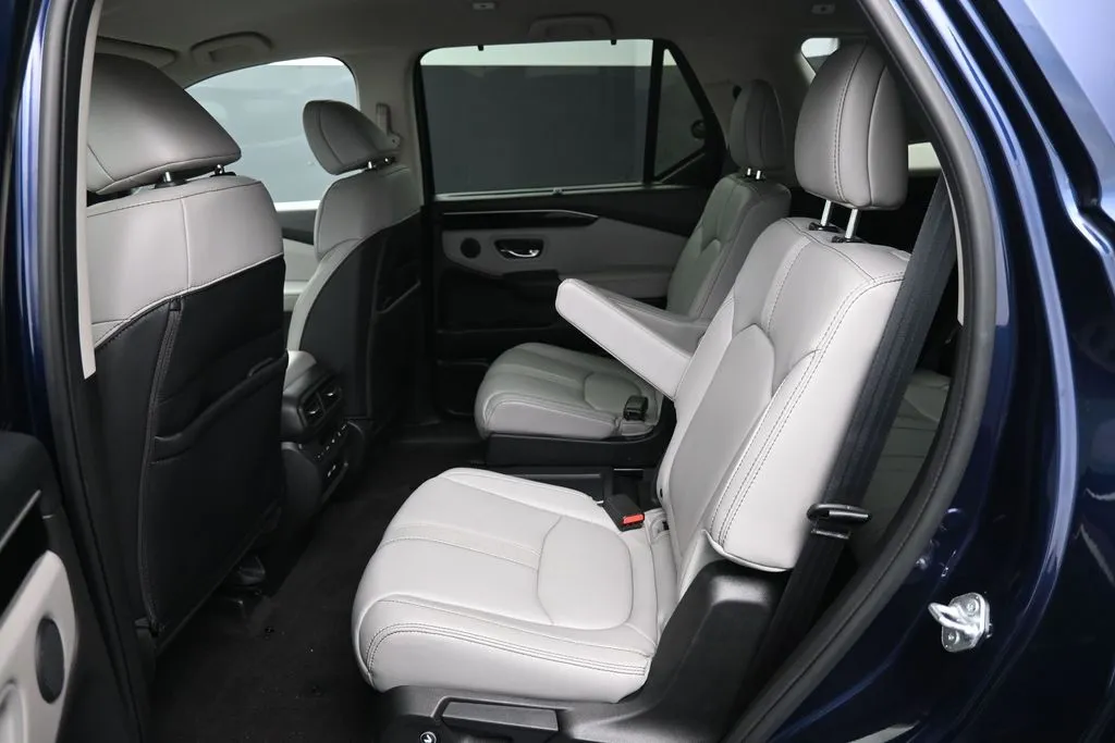 2023 Honda Pilot EX-L - Photo 21
