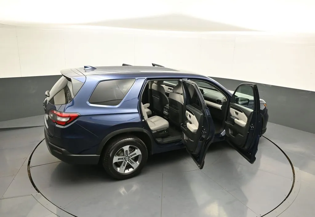 2023 Honda Pilot EX-L - Photo 46