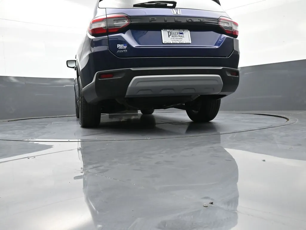 2023 Honda Pilot EX-L - Photo 32