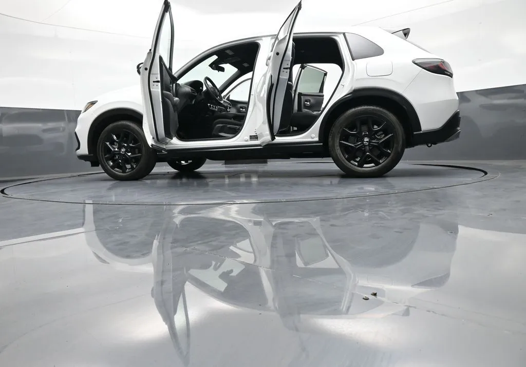 2025 Honda HR-V Sport - Photo 47