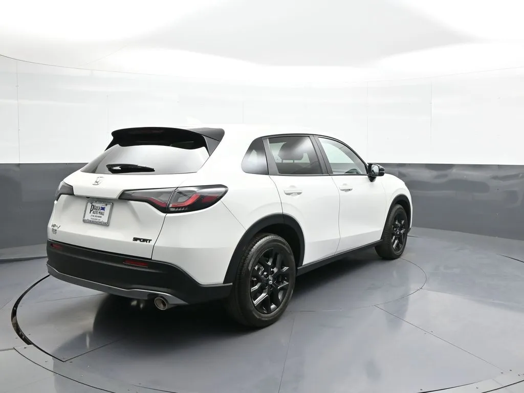 2025 Honda HR-V Sport - Photo 6