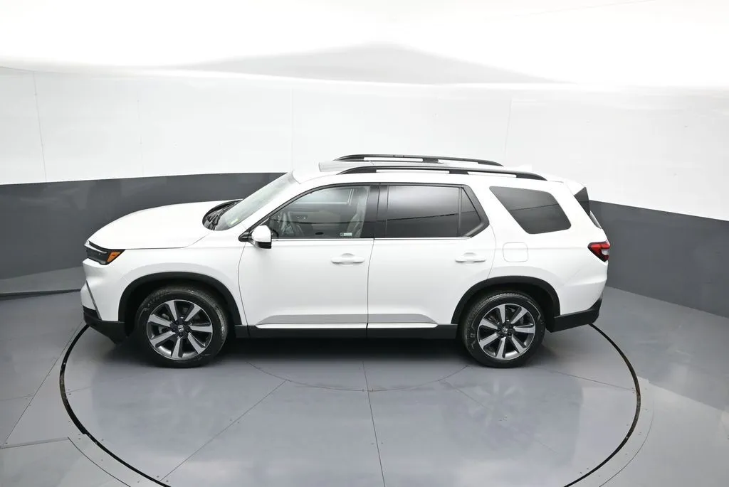 2024 Honda Pilot Touring - Photo 45