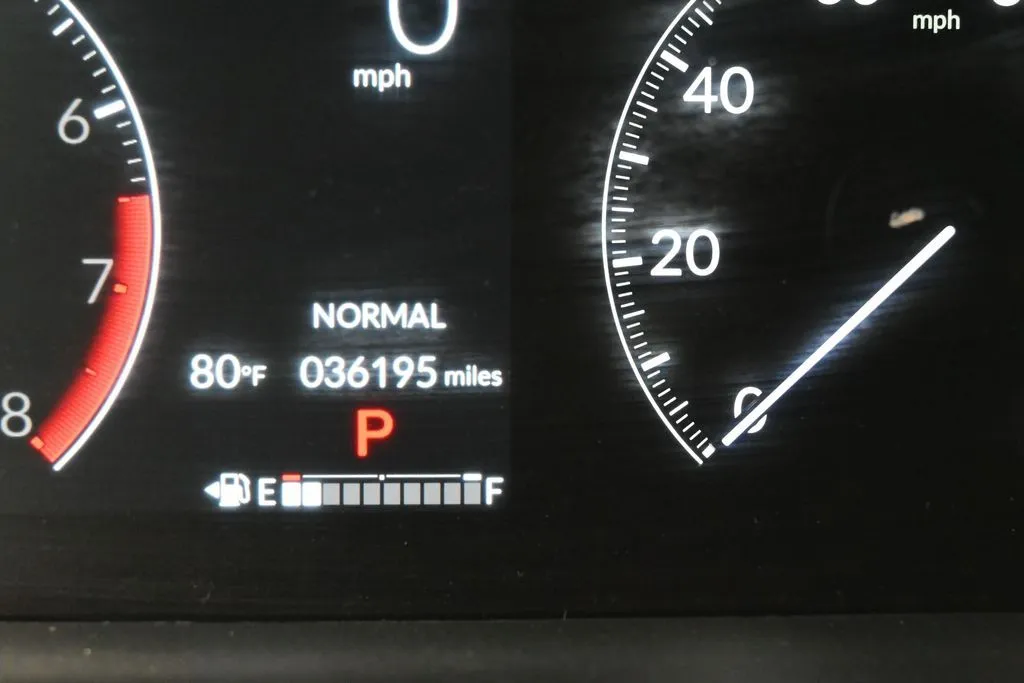 2024 Honda Pilot Touring - Photo 16