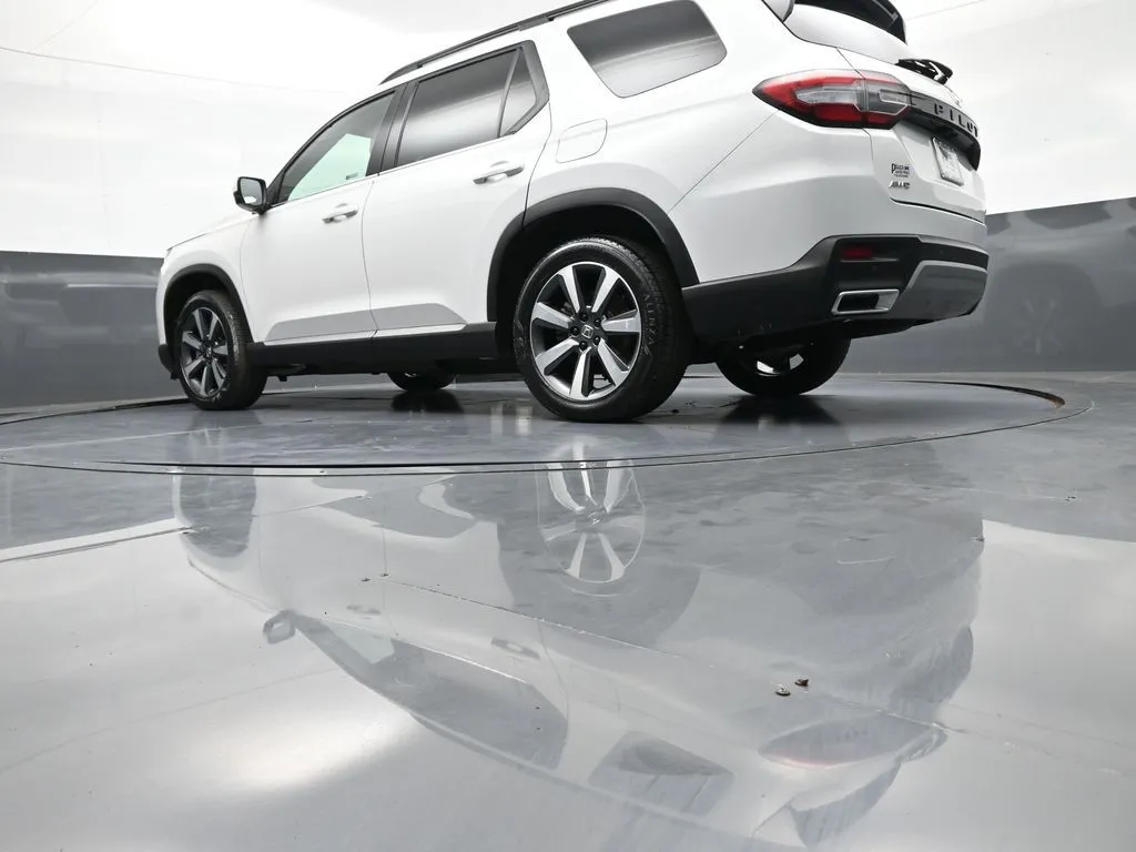 2024 Honda Pilot Touring - Photo 36