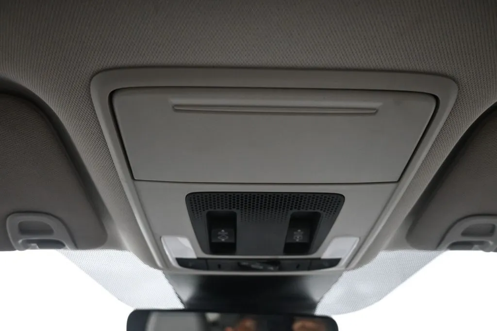 2024 Honda Pilot Touring - Photo 18