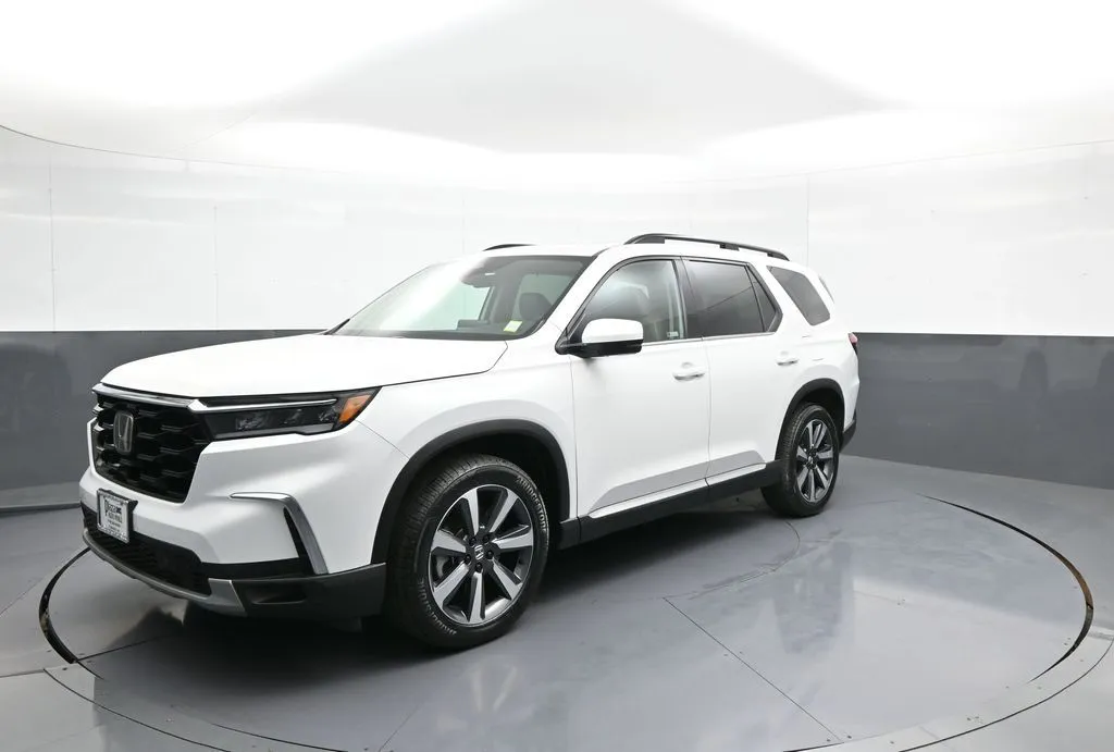 2024 Honda Pilot Touring - Photo 10