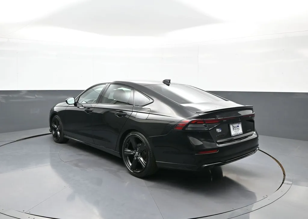 2023 Honda Accord Hybrid Sport-L - Photo 8