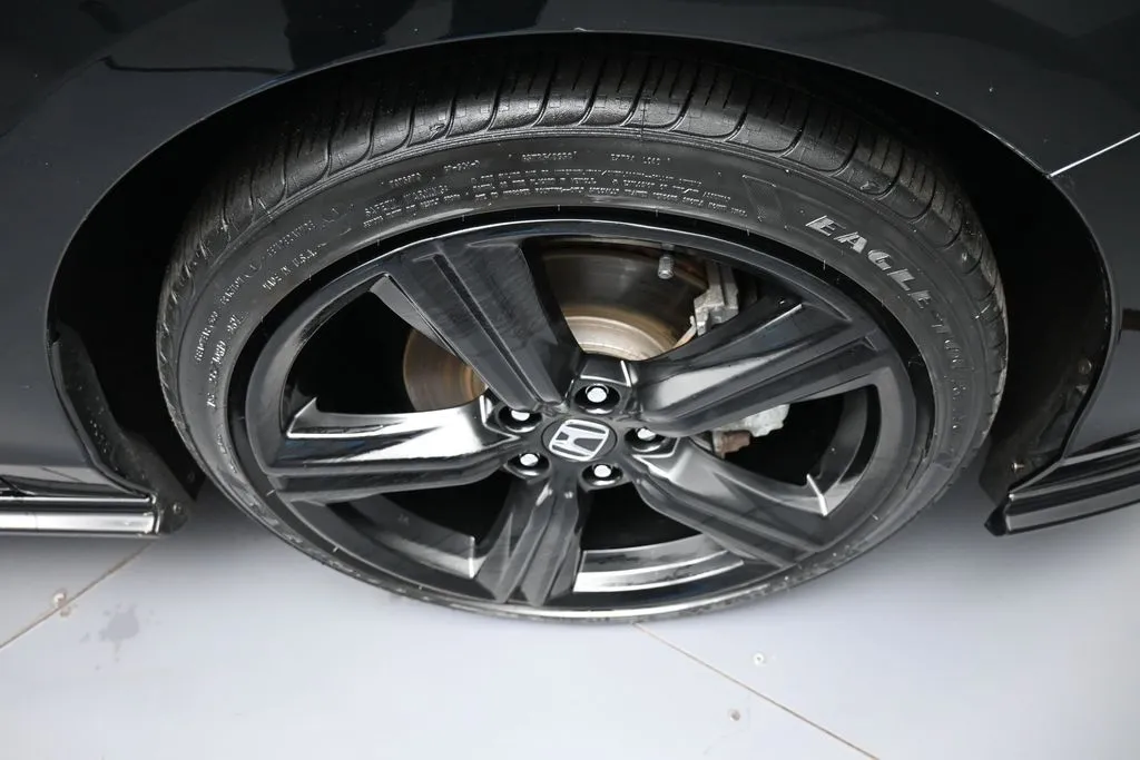2023 Honda Accord Hybrid Sport-L - Photo 13