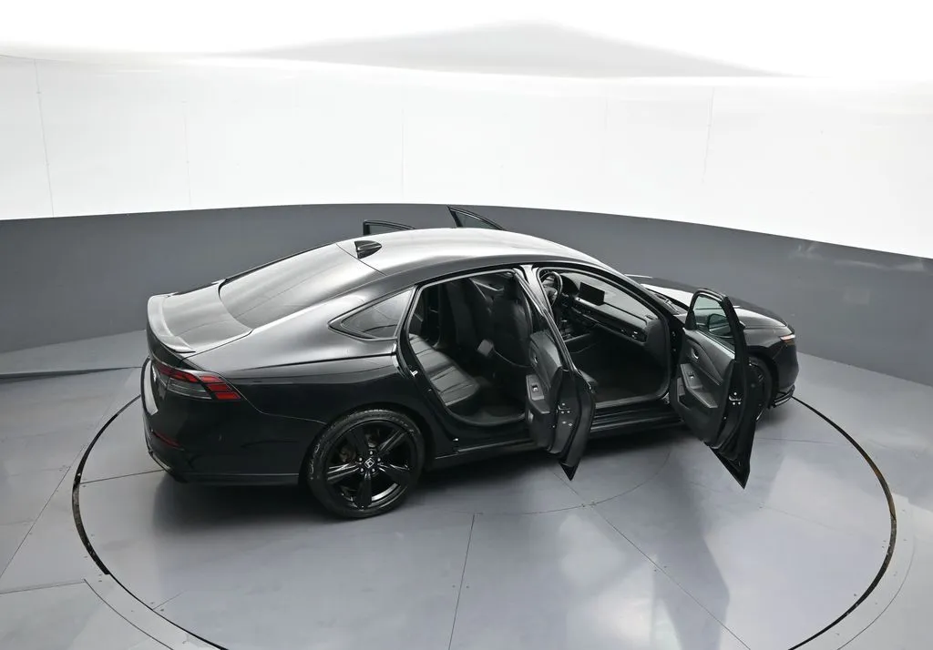 2023 Honda Accord Hybrid Sport-L - Photo 44