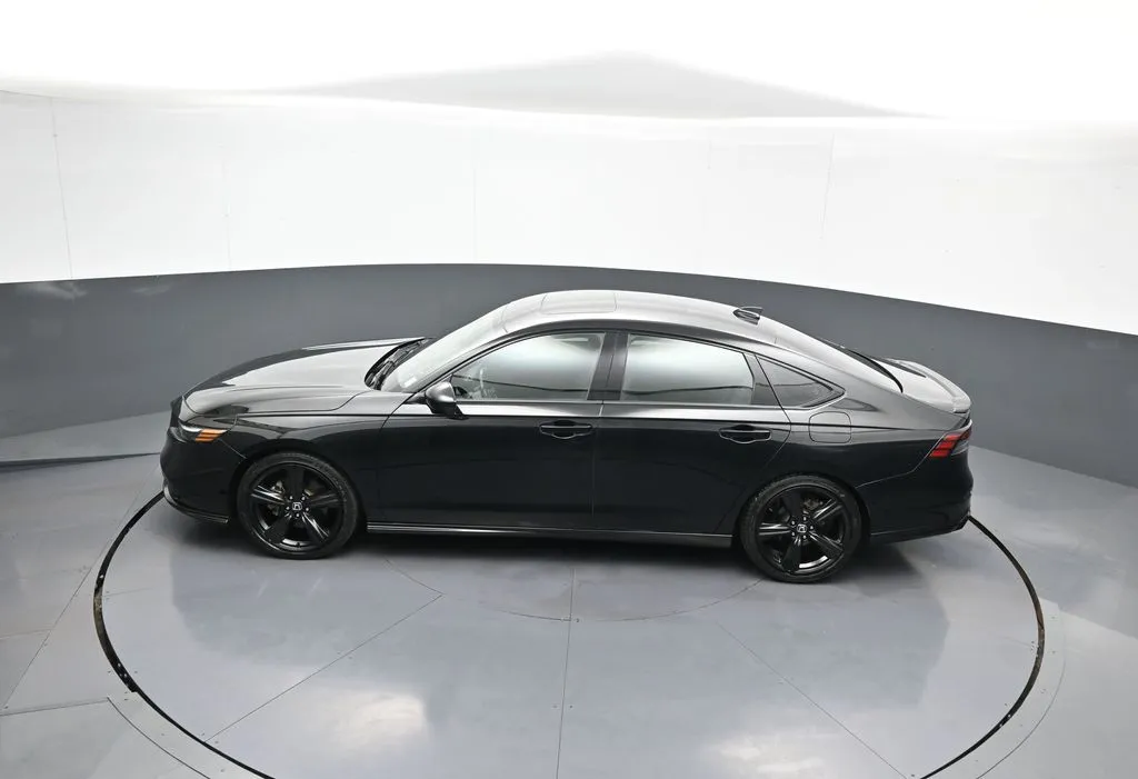 2023 Honda Accord Hybrid Sport-L - Photo 40