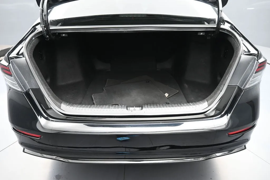 2023 Honda Accord Hybrid Sport-L - Photo 22