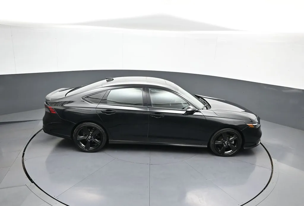 2023 Honda Accord Hybrid Sport-L - Photo 36