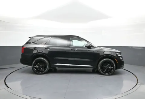 More photos of 2022 Kia Sorento SX at Plaza Honda, NY