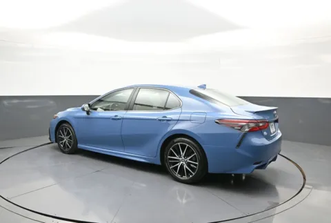 More photos of 2024 Toyota Camry SE at Plaza Honda, NY
