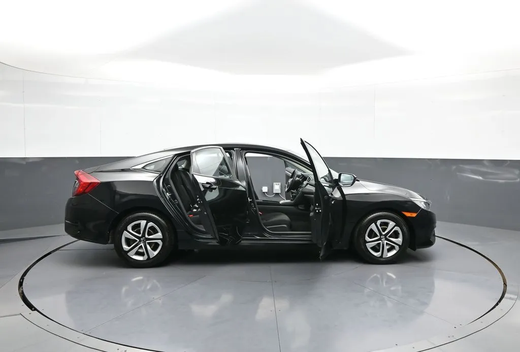 2017 Honda Civic LX - Photo 41
