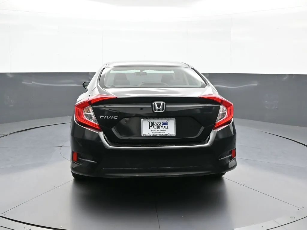 2017 Honda Civic LX - Photo 7