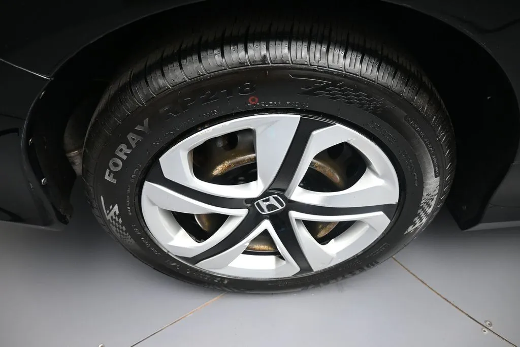 2017 Honda Civic LX - Photo 12