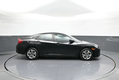 More photos of 2017 Honda Civic LX at Plaza Honda, NY