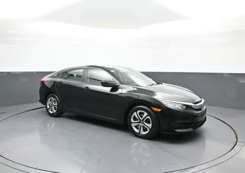 More photos of 2017 Honda Civic LX at Plaza Honda, NY