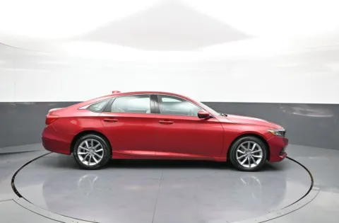 More photos of 2021 Honda Accord LX at Plaza Honda, NY
