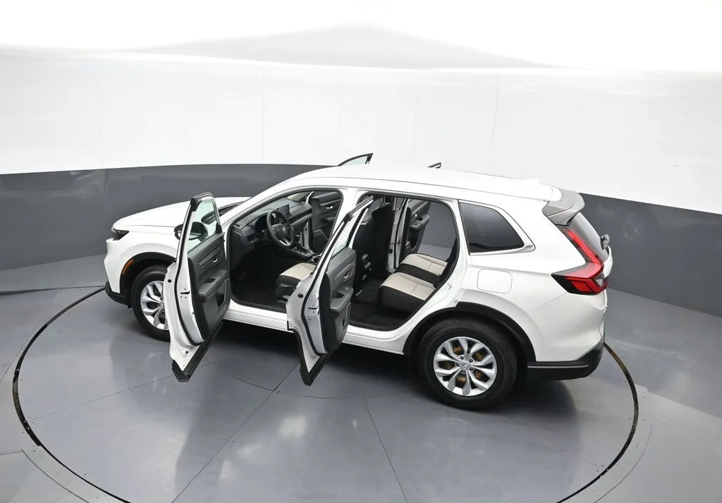 2023 Honda CR-V LX - Photo 42