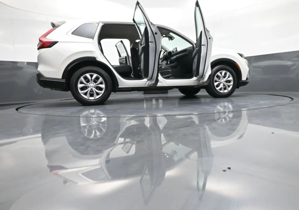 2023 Honda CR-V LX - Photo 46