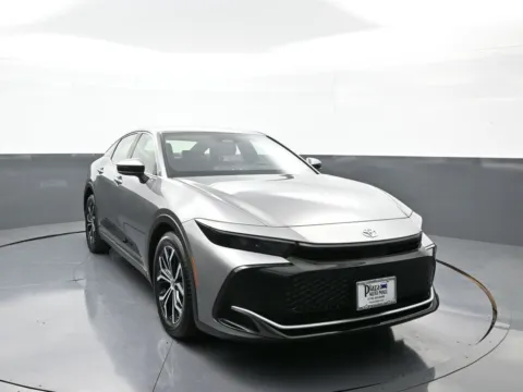 Another view of 2023 Toyota Crown XLE for sale in Brooklyn, NY at Plaza Honda