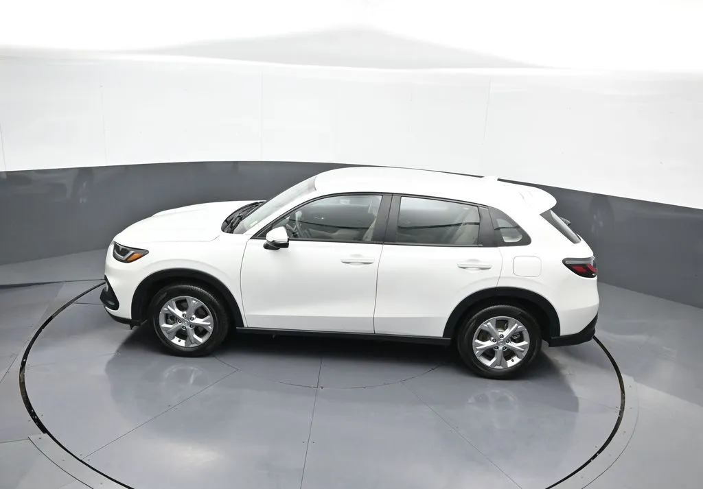 2025 Honda HR-V LX - Photo 39