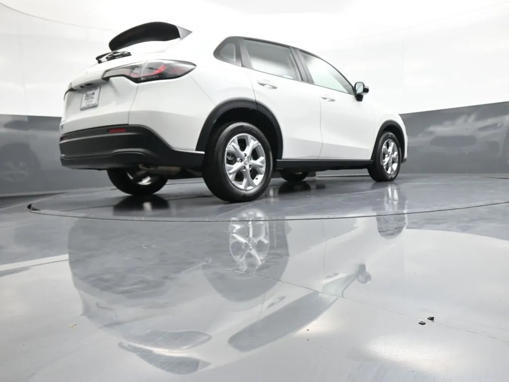 2025 Honda HR-V LX - Photo 28