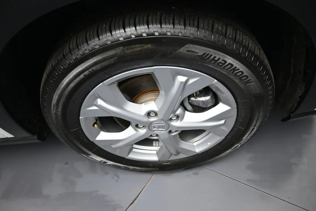 2025 Honda HR-V LX - Photo 13