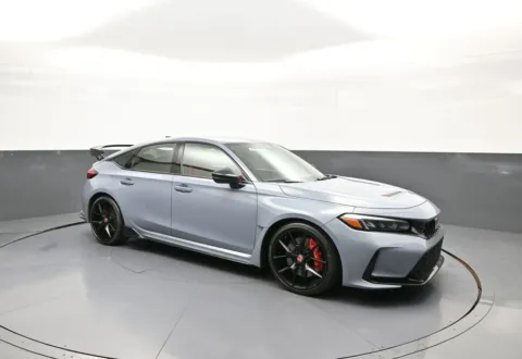 More photos of 2025 Honda Civic Type R at Plaza Honda, NY
